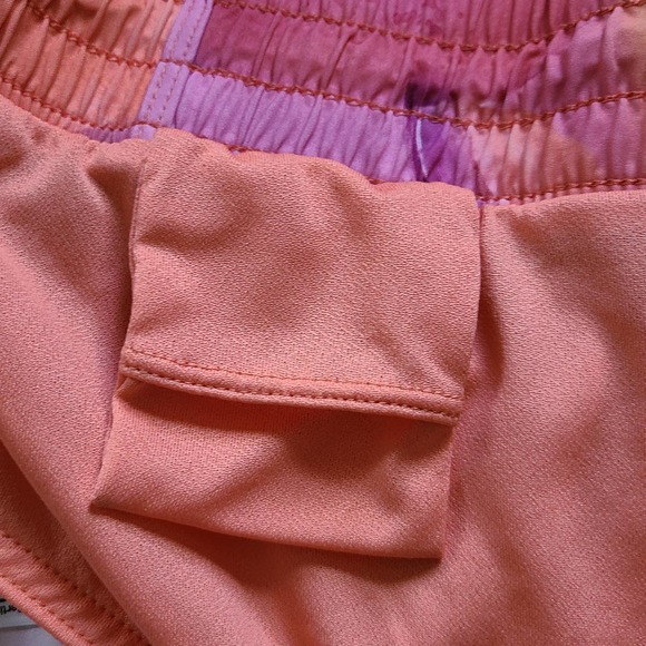 ATHLETA Mesh Racer Run Shorts 4” Pink Orange Watercolor Abstract Women's 2X - Picture 9 of 14